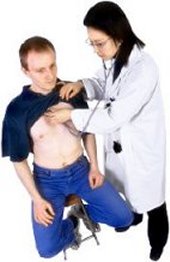 woman_doctor_diagnosing_patient_2.jpg