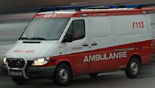 18-ambulansebil.jpg